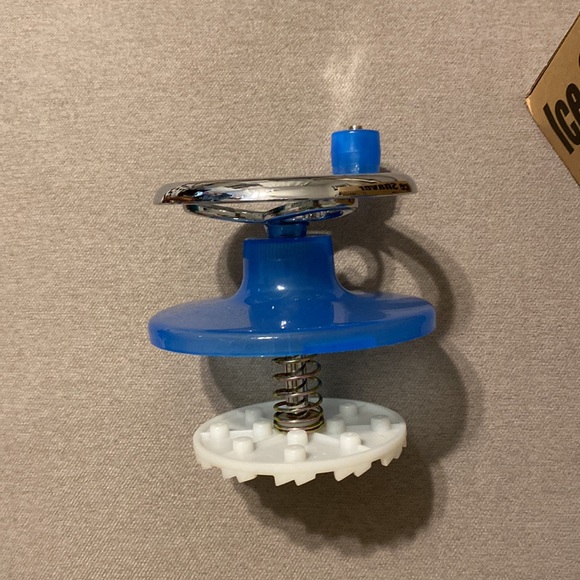 Pampered Chef One Ice Shaver in blue - Picture 3 of 3